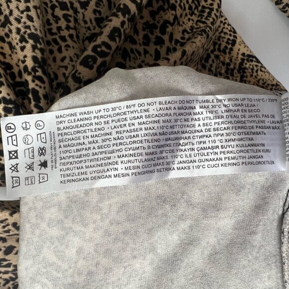 Nwt - Mango, Women’s Printed Long Sleeve T-Shirt. Size : Xs. - Picture 9 of 12